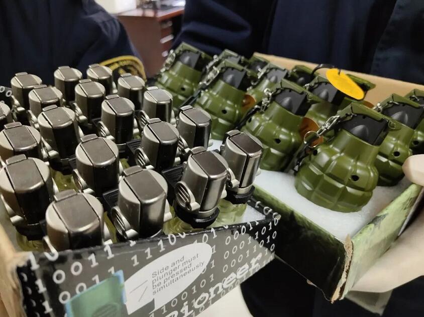 <a href='http://m.jnjinpai.cn' title='危險品貨代' >危險品貨代</a>