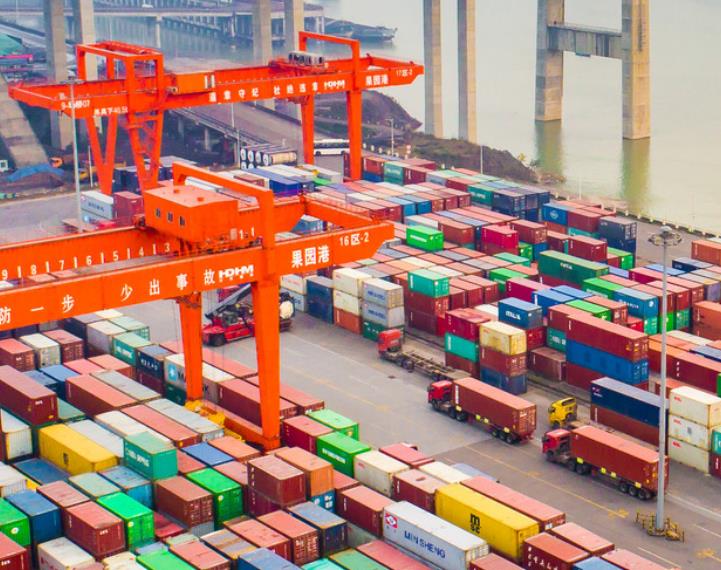 中港<a href='http://m.jnjinpai.cn' title='危險品運輸' >危險品運輸</a>