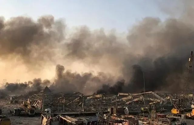 <a href='http://m.jnjinpai.cn' title='國際海運' >國際海運</a>公司